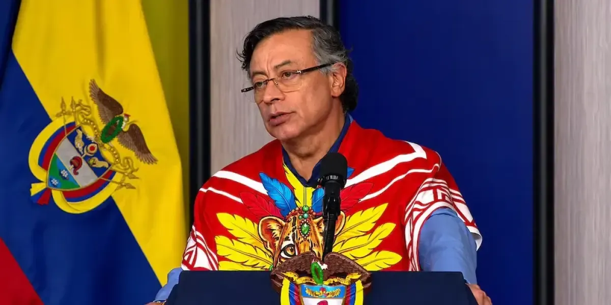 Rueda de prensa Petro.