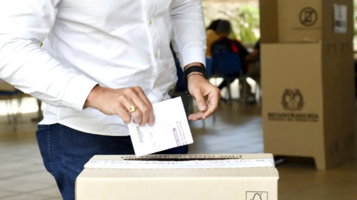 Petro vuelve a criticar proceso electoral e instó a impugnar mesas con  irregularidades en elecciones del domingo