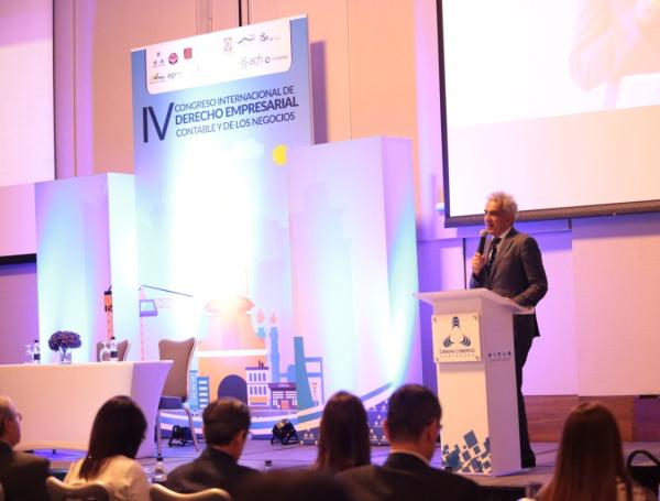 Termina Congreso de Derecho Empresarial en Cartagena