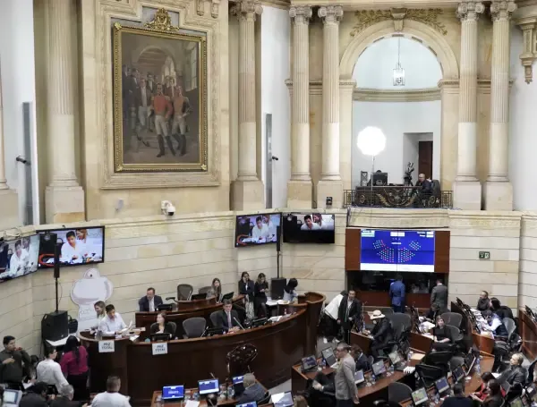 Política de paz total: Senado aprobó el proyecto del gobierno Petro