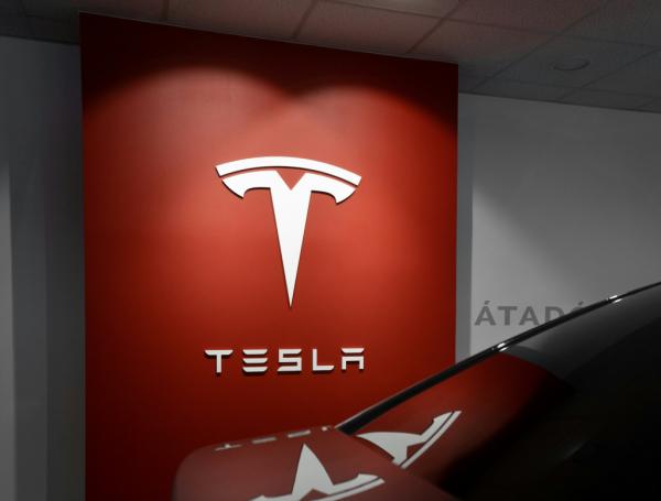 Tesla domina el mercado de vehículos eléctricos en Colombia