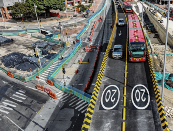 Puente curvo de la avenida 68 con calle 26 estará listo en noviembre de ...