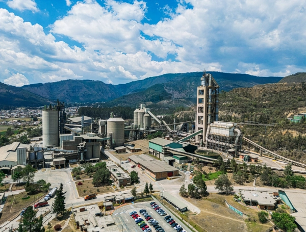 La adquisición complementará las operaciones existentes de Holcim en Colombia.