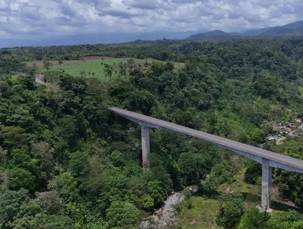 Autopista al Mar 2