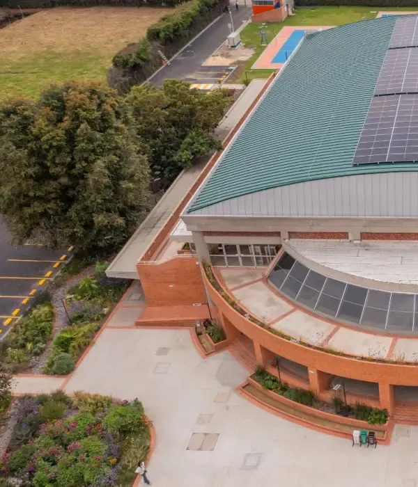 El proyecto se integra a las instalaciones del colegio