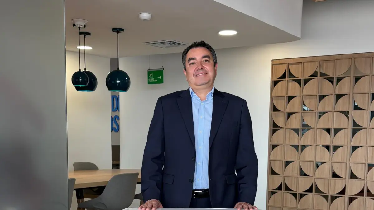 Productos Ramo (@RamoColombia ) elige a Juan Carlos Vargas como su nuevo presidente: este es su perfil. ‍

El nombramiento llega en un momento que Ramo considera clave para su evolución corporativa.

Detalles. ⬇