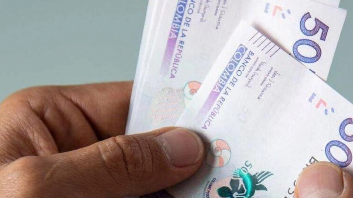Salario mínimo subiría 8.827 en 2027, según expertos de Davivienda: inflación sería clave en el cálculo