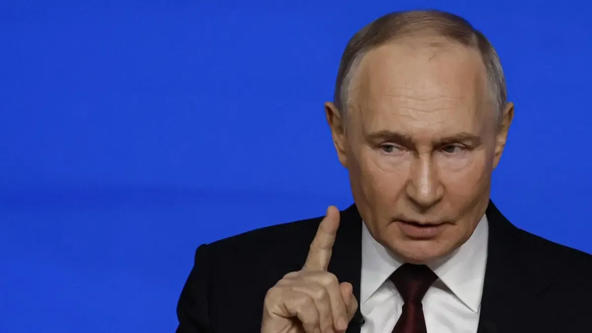 Putin reconoce 'cierta escasez' de combustible tras ataques de Ucrania