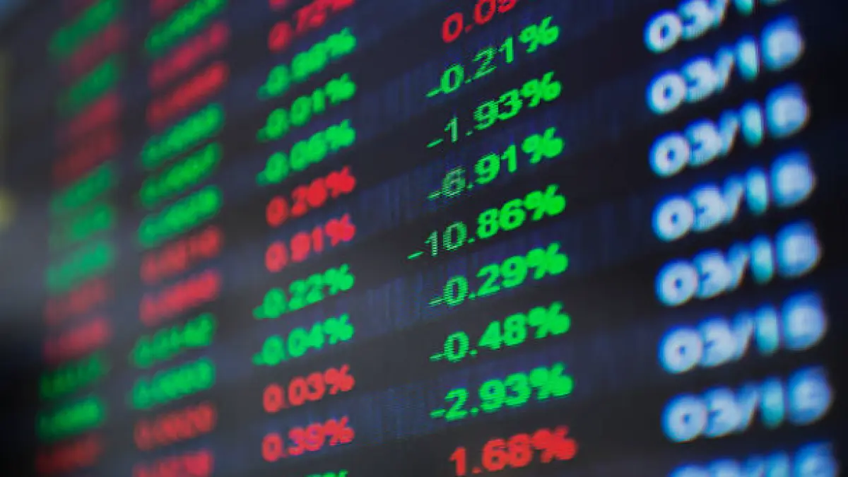 Acción de IBM sufre histórica caída del 25%