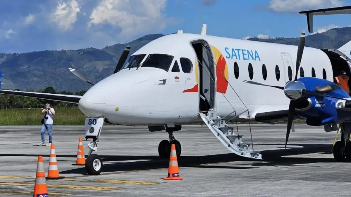 Satena suspende de forma inmediata e indefinida la ruta Cúcuta – Tibú por razones orden público

La suspensión ocurre tras el secuestro del administrador de la aerolínea en la región.

Detalles ⬇️