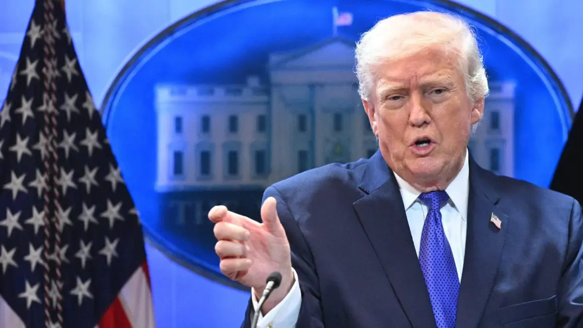 Cover image for Trump Announces New 15% Global Tariff Following Supreme Court Setback