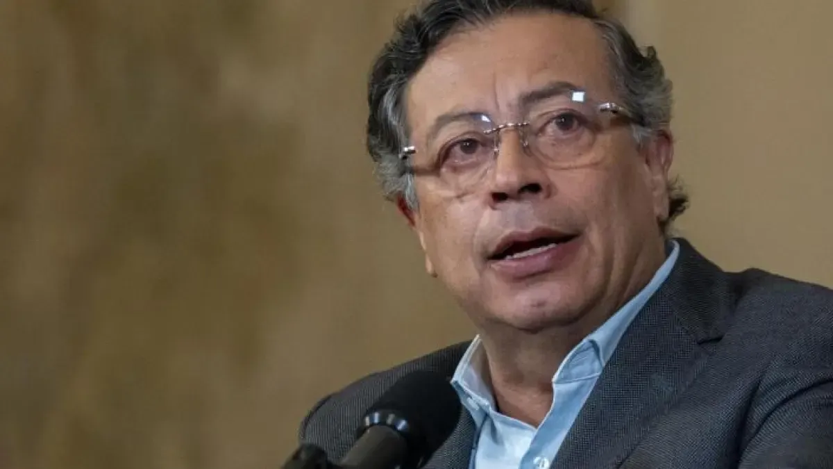 Fedemunicipios hizo un llamado a Petro para que no evada su responsabilidad en crisis de avalúos catastrales

El jefe de Estado ha dicho en reiteradas oportunidades que la crisis es responsabilidad de los alcaldes.

Amplíe aquí