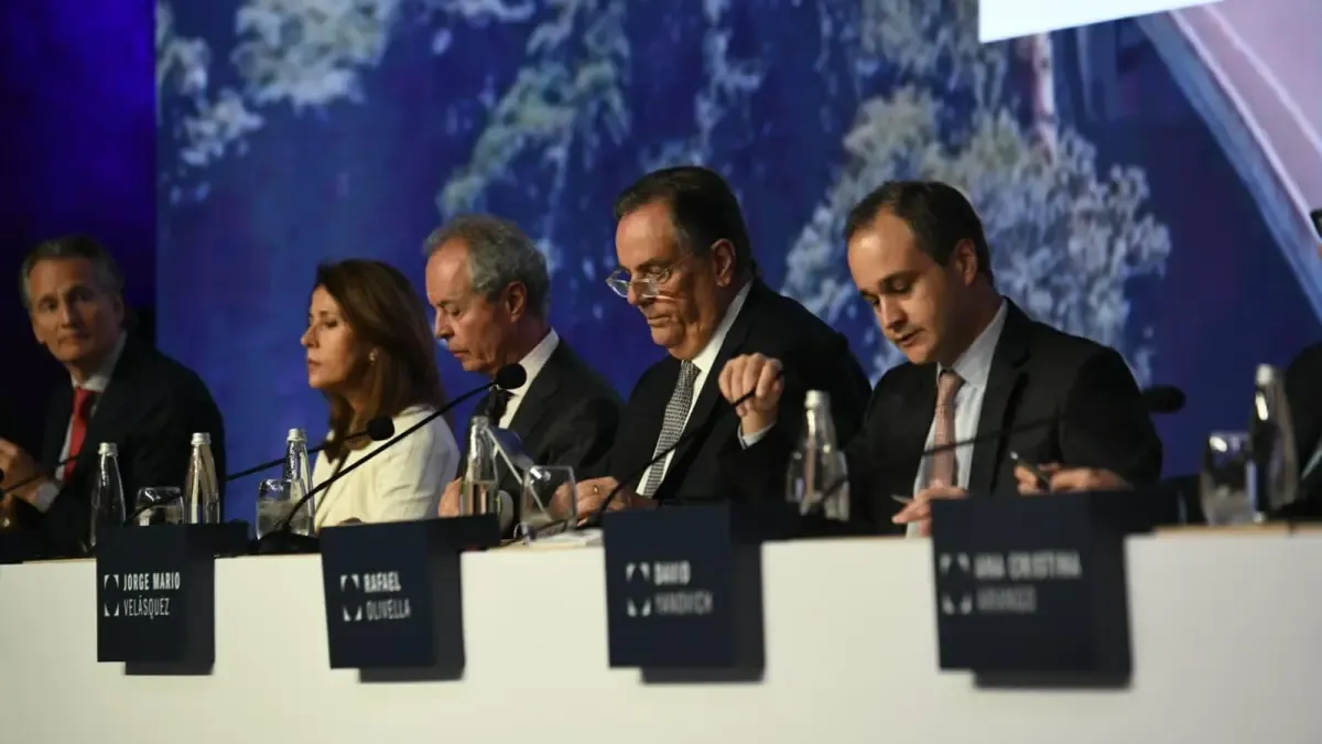 The balance of 10 years at the helm of Grupo Argos presented by Jorge Mario Velásquez at the shareholders' meeting