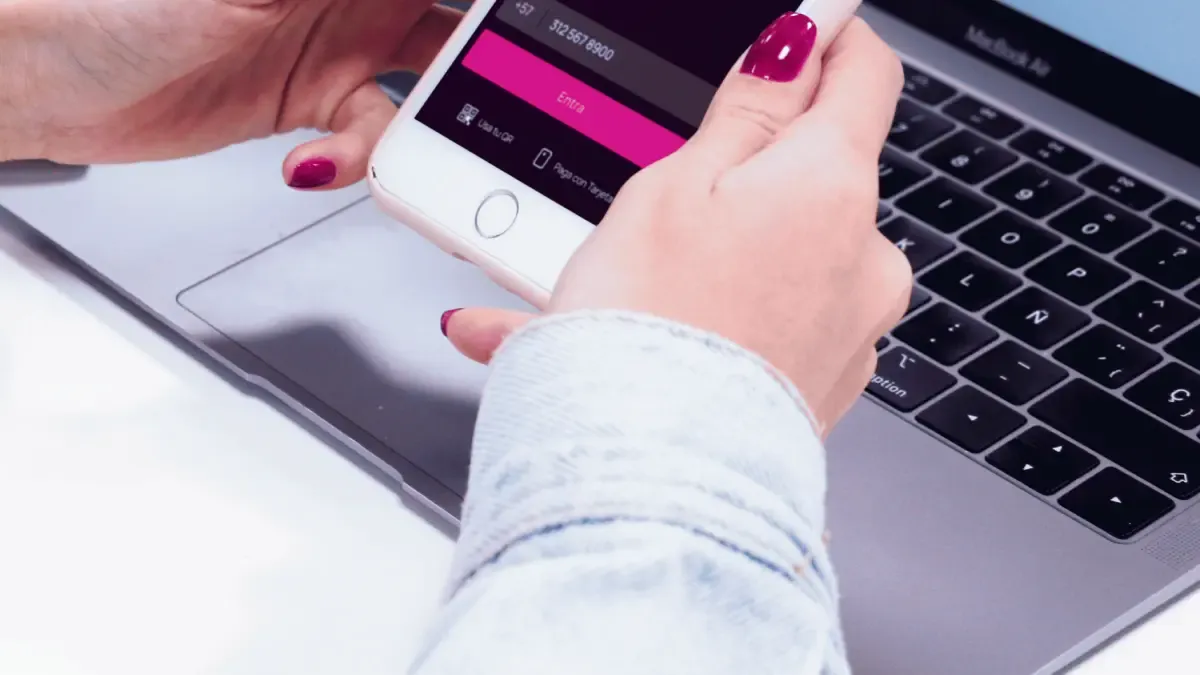 Errores al transferir por Nequi (@Nequi): mitos, realidades y cómo recuperar dinero enviado por equivocación a otro número

La plataforma de pagos digitales aclara cuatro creencias falsas que circulan entre sus usuarios.

Detalles⬇️