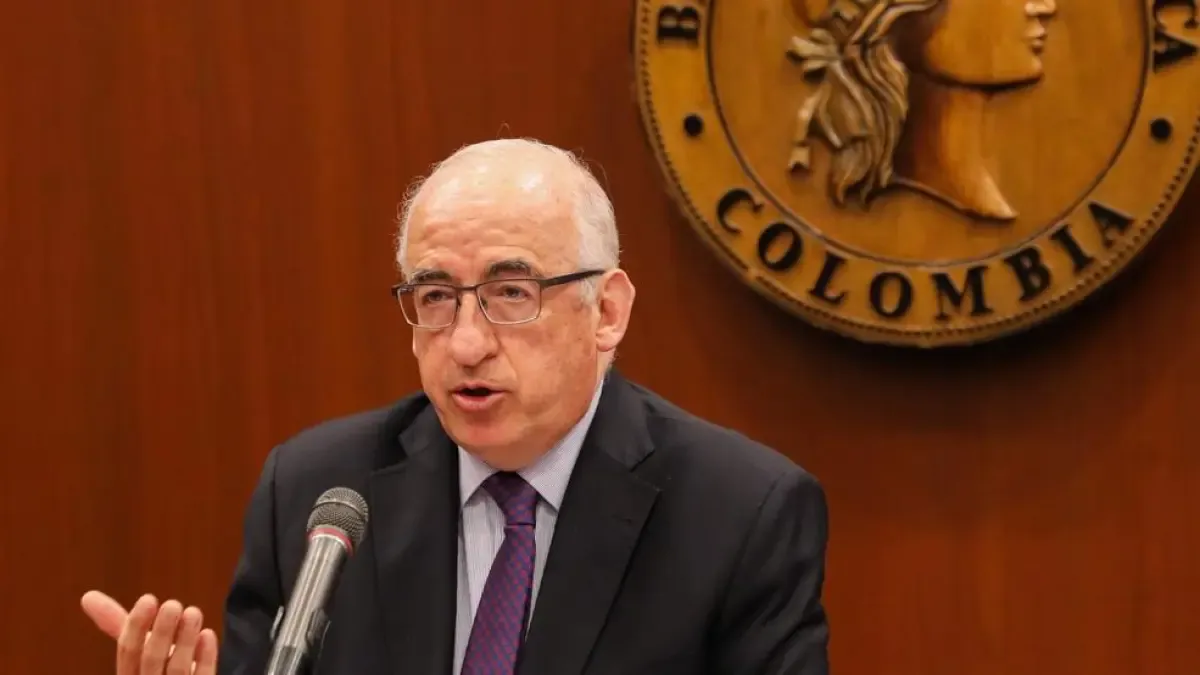 I hope Minister Ávila returns to the board, or else the President must appoint an 'ad hoc' one