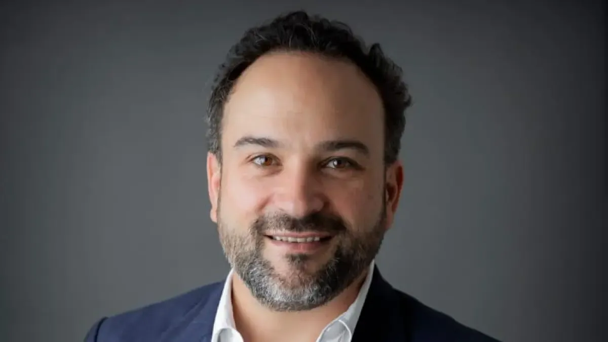 #PortafolioRecomienda IWG apuesta por duplicar su presencia en Colombia y consolidar el trabajo flexible como modelo dominante

La compañía global de espacios de trabajo flexible proyecta un crecimiento acelerado en el país.

Más detalles