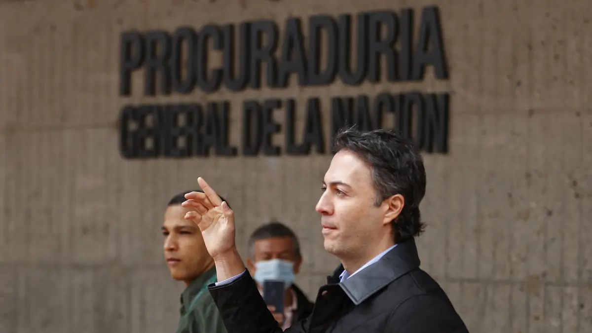 Procuraduría abre investigación contra Daniel Quintero, supersalud, por presunta participación en política
