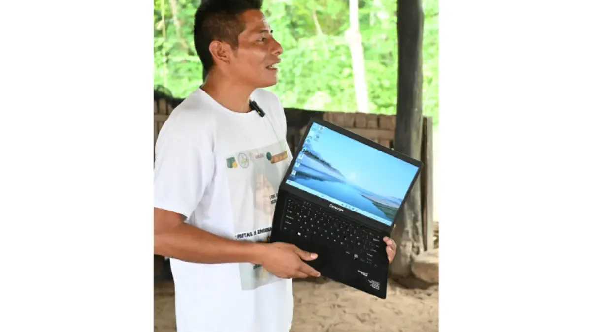 Connectivity with Roots