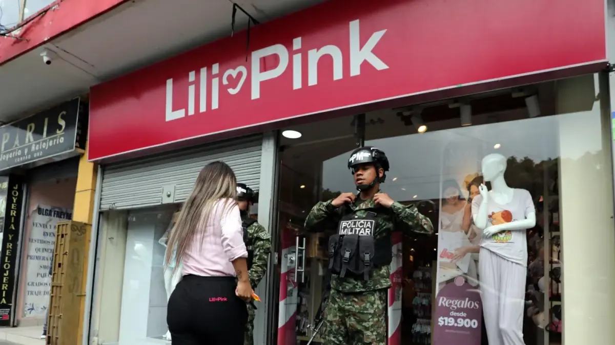 ¿Trabajadores de Lili Pink quedan en el limbo, tras investigación de la Fiscalía? Esto dice experto

La empresa está siendo investigada por un presunto caso de lavado de activos.

Detalles ⬇️