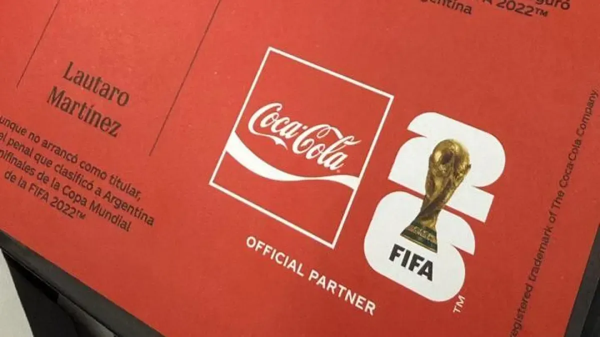 Álbum Panini 2026: las 14 láminas que no se pueden comprar en la cajita del Mundial

Para completar todas las 'monitas' de la colección, deberá llenar las dos páginas finales de Coca-Cola.

Detalles ⬇️