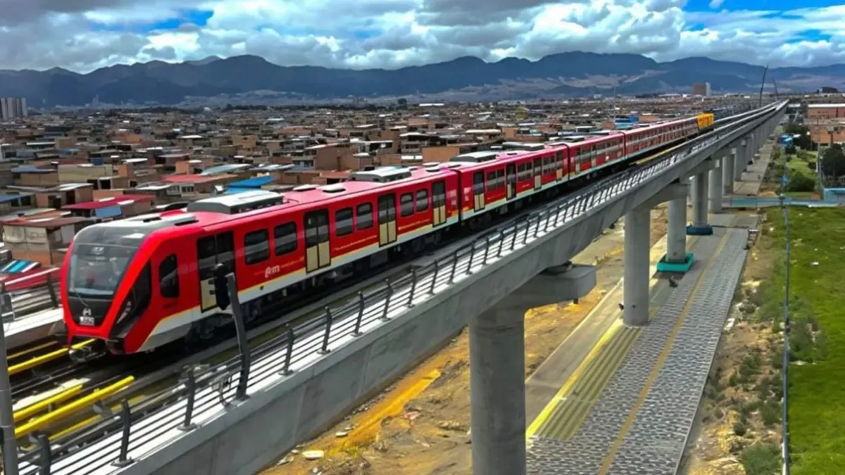 Bogotá recibió el tren número 13 de la Línea 1 del Metro de la capital, con lo que se consolida su avance