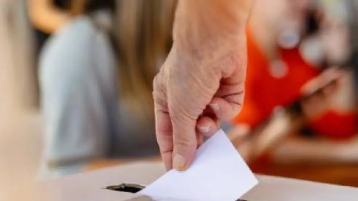 Cover image for Empresarios y dirigentes gremiales llaman a los colombianos a votar en la primera vuelta presidencial