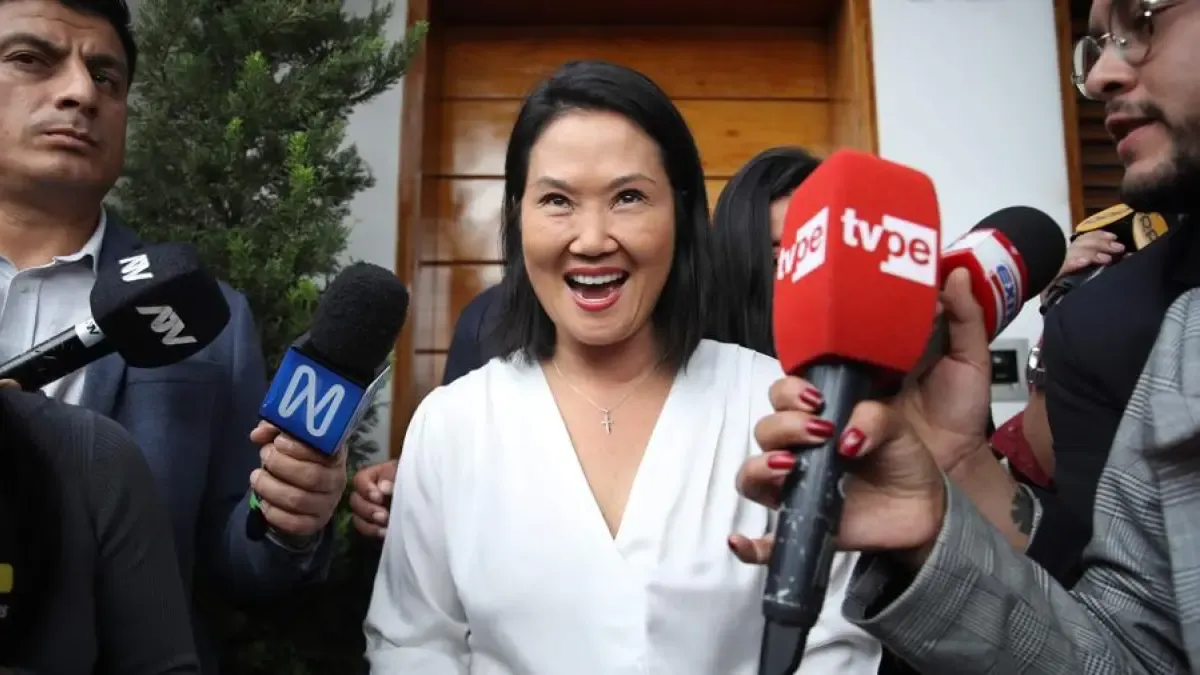 Keiko Fujimori (@KeikoFujimori) toma la delantera 