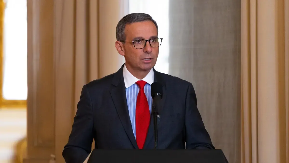 Congreso devuelve proyecto de presupuesto 2027 y designan a Miguel Gómez Martínez como ministro de Hacienda