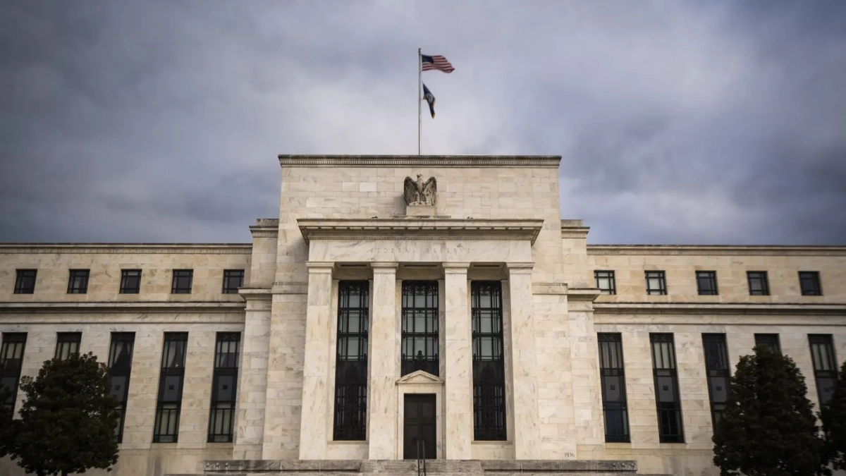 ¿Por qué el dólar ha subido desde que la FED aumentó la tasa de interés en Estados Unidos? Esto dice experto