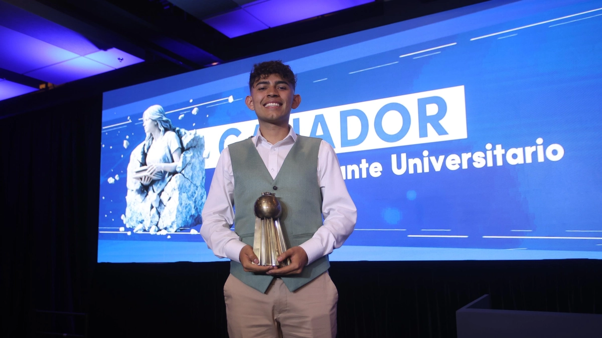 Así logró el mejor estudiante del país un promedio de 4,9 estudiando Economía en la Universidad Nacional