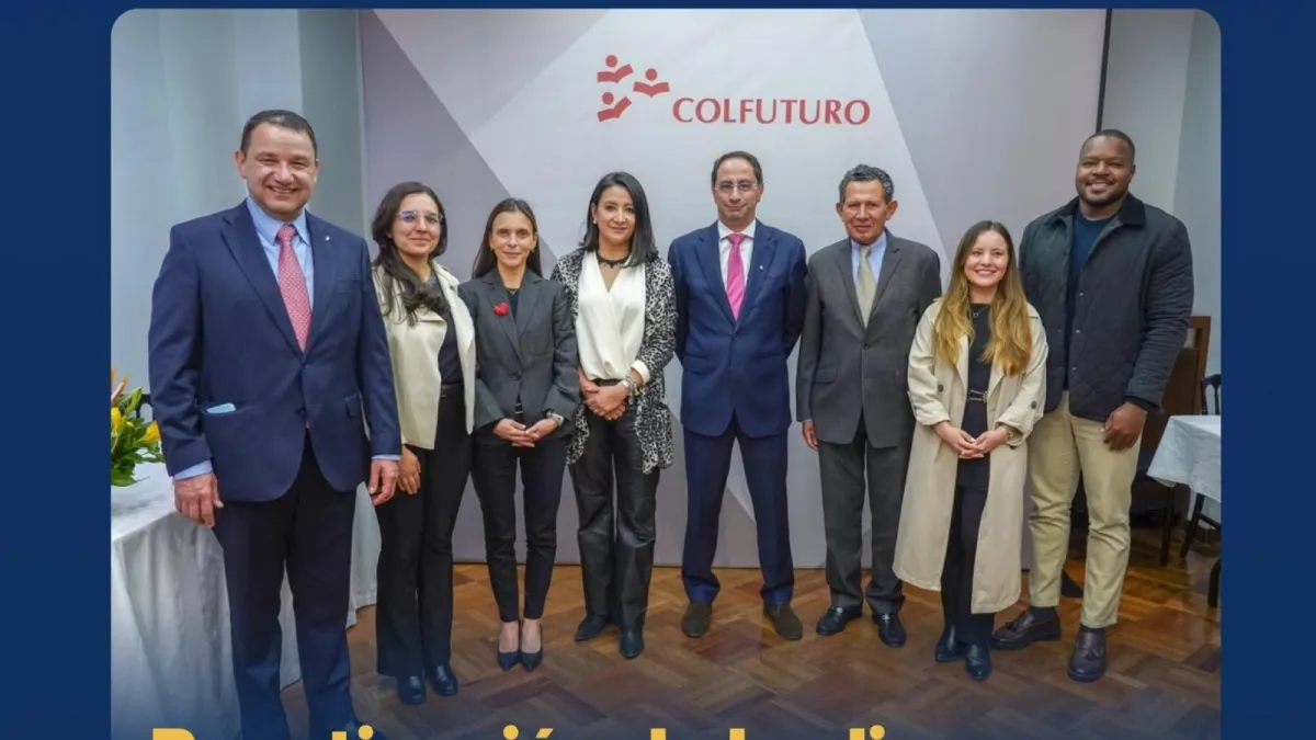 Maestrías y doctorados en el exterior: así serán las becas que reactivó el Gobierno De La Espriella