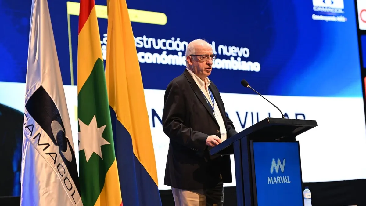 El déficit fiscal fortalece el peso y encarece la vivienda: el doble efecto que advirtió Leonardo Villar en Camacol