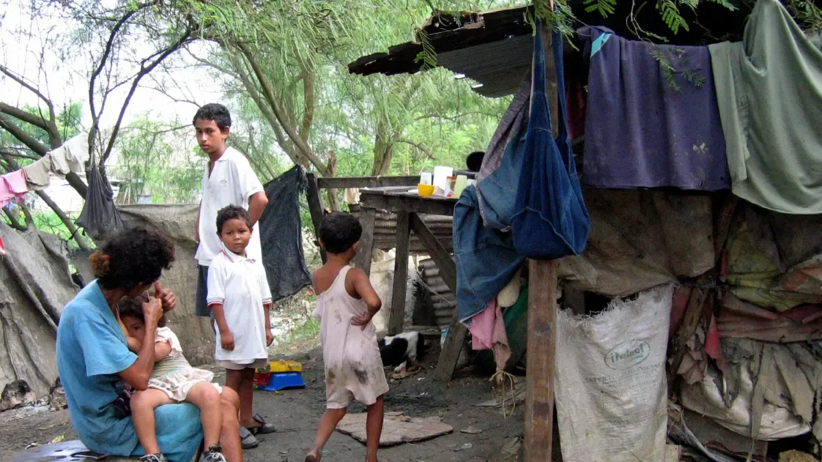 Cuántas personas salieron de la pobreza en Colombia en 2021