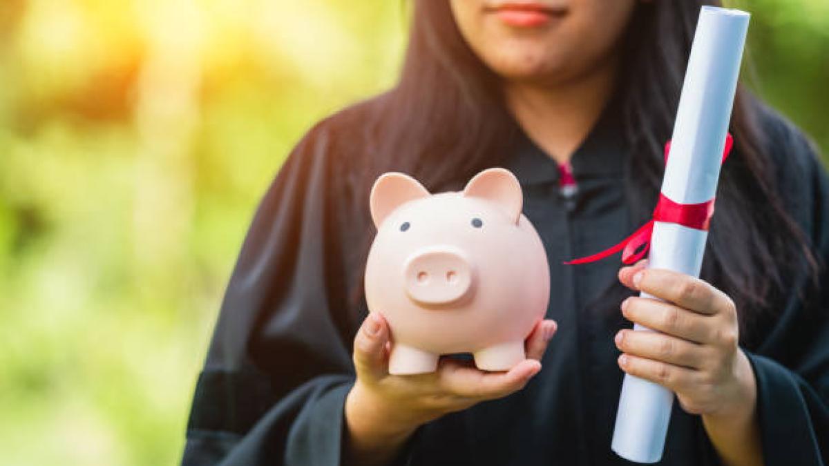Becas para estudiantes de posgrados y maestrías en Colombia ¿cómo aplicar?