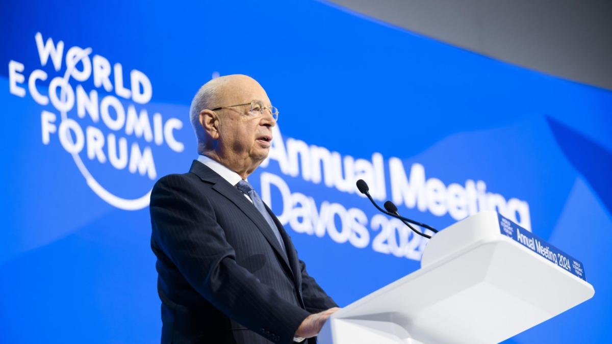Fundador del Foro Económico Mundial no habló contra la clase media
