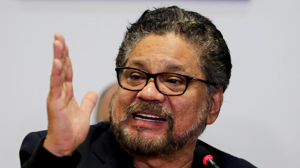 Ordenan capturas contra 'Iván Márquez' y otros cabecillas de la Segunda Marquetalia por magnicidio de Miguel Uribe. 

Las autoridades avanzan en la identificación de los responsables intelectuales del crimen contra el precandidato.

Detalles. ⬇