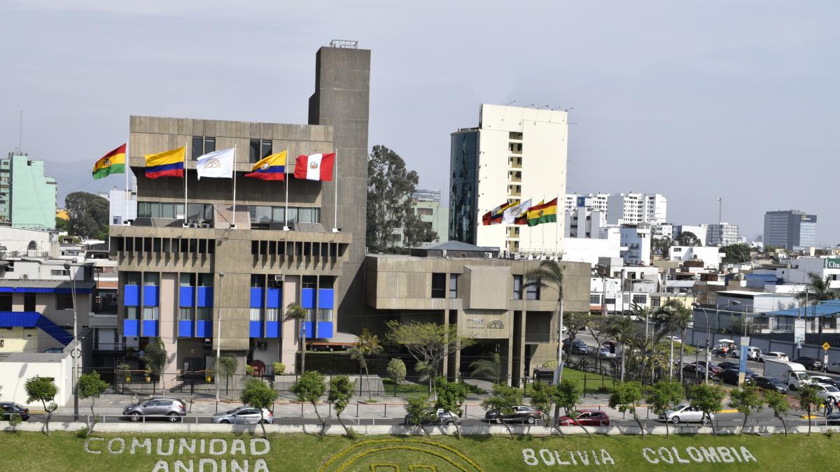 Petro Government analyzes making Colombia a 'full partner' of Mercosur amid trade crisis with Ecuador