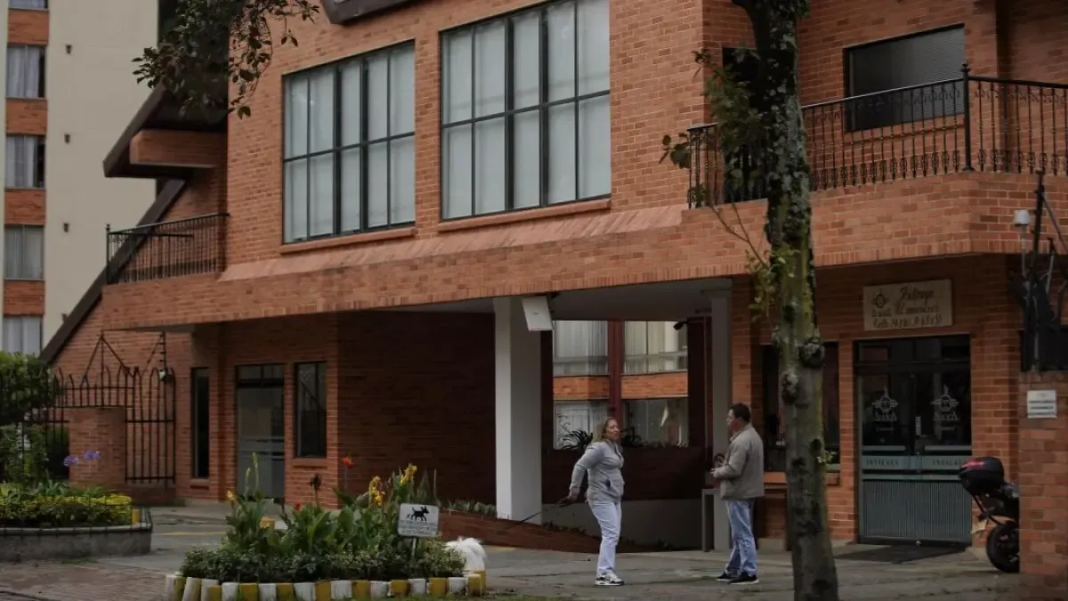 Owner or tenant: who should pay what within the administration fee according to the country's laws