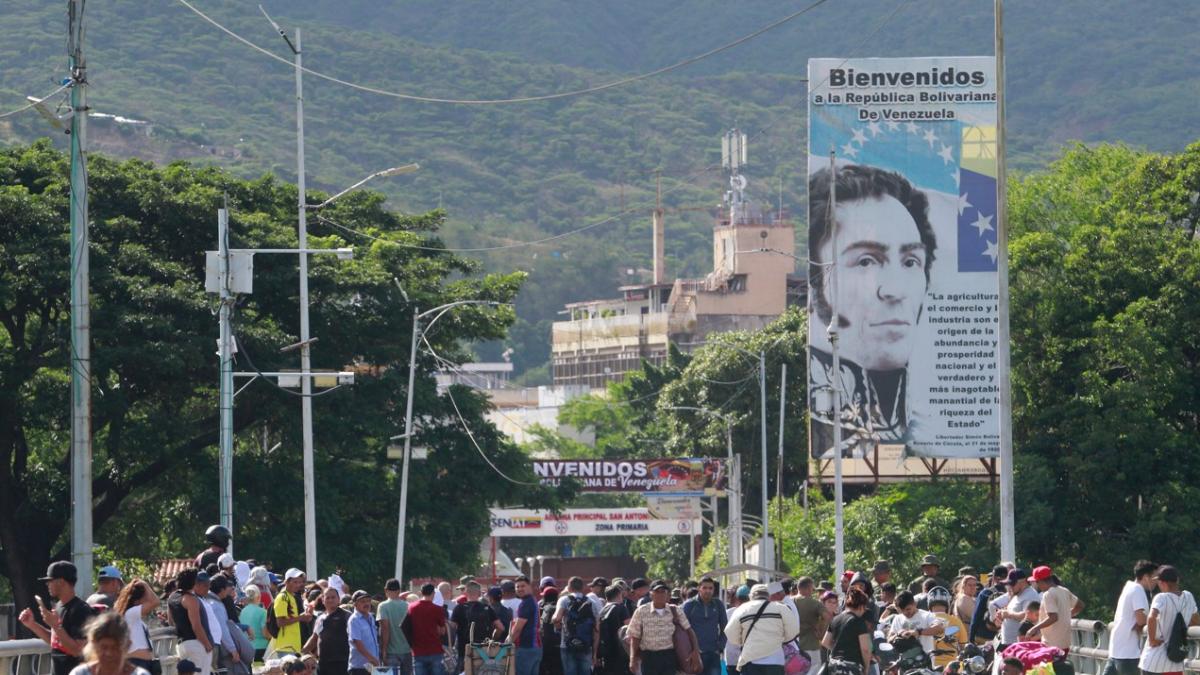 Parálisis en comercior, el riesgo de Colombia por crisis en Venezuela