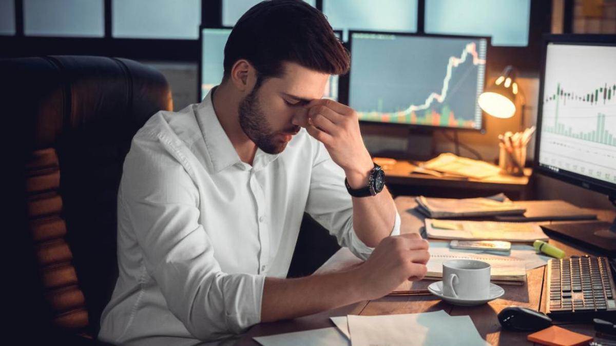 Recession Monitor: How close is the world economy to a crisis that will hit households hard?