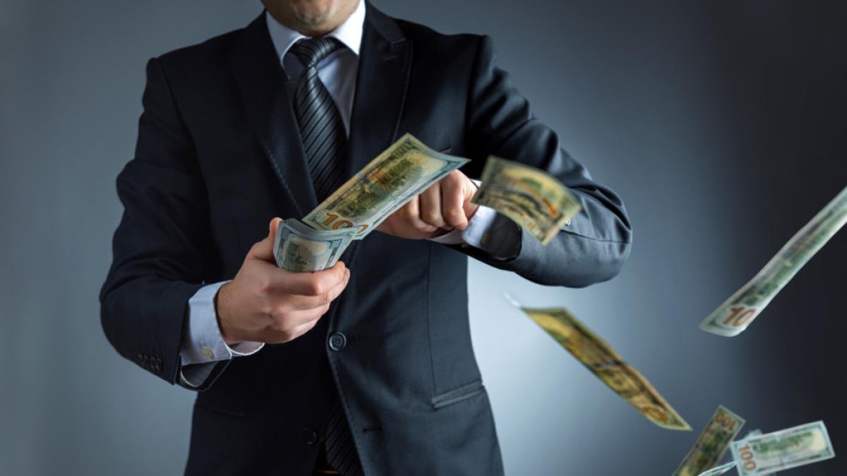 La historia del hombre que se hizo millonario por ChatGPT: ¿Le fue bien?