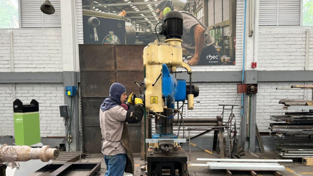 Is Colombia on the path to industrialization?: Petro's theory questioned by industrial figures in GDP