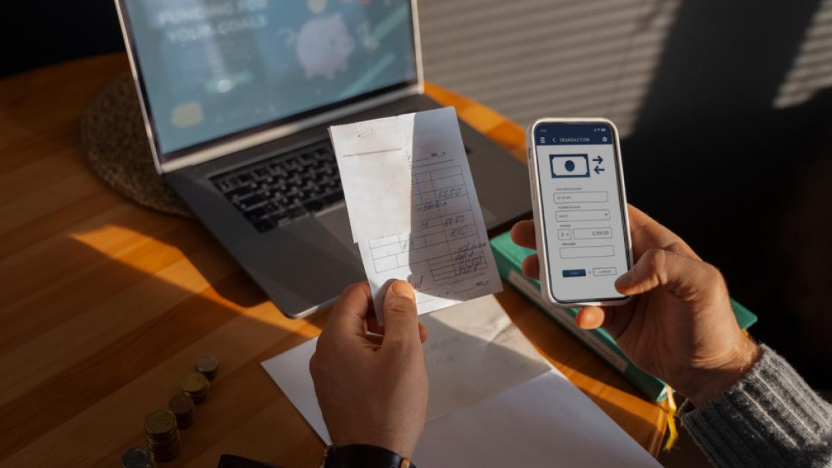 Cooperativas aceleran la inclusión financiera en Colombia con tecnología de pagos inmediatos

El sector solidario avanza en su transformación digital para ampliar la inclusión financiera en Colombia.

Detalles ⬇️