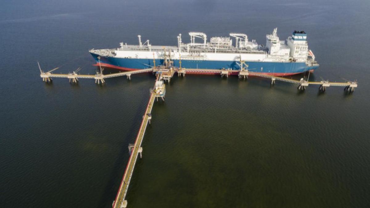 Cartagena regasification plant to go out of service for five days before critical El Niño period