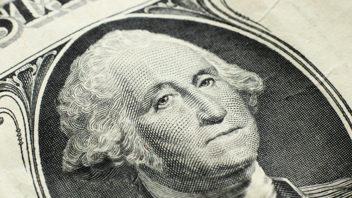 Al dólar todavía le quedaría camino para seguir bajando: los pronósticos para la divisa