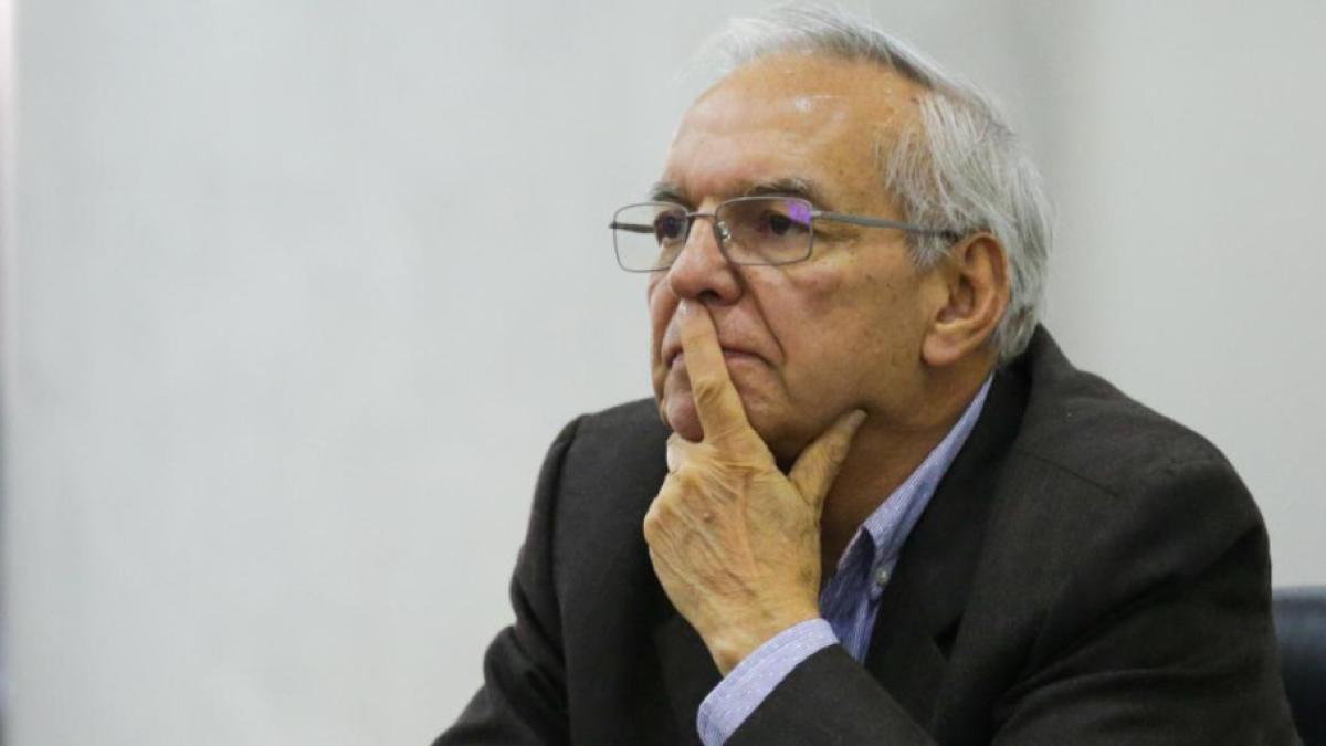 Ricardo Bonilla reappears after prison release and accuses Banrepública of making the economy more expensive