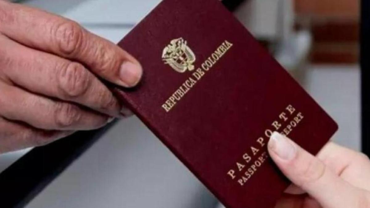 La pérdida del documento en otro país supone la activación de un protocolo que inicia desde la denuncia de extravío