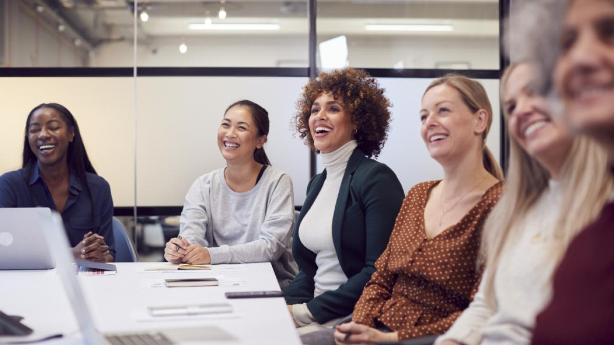 Cover image for Lanzan WE Finance Code Colombia, modelo para impulsar el financiamiento de los negocios liderados por mujeres