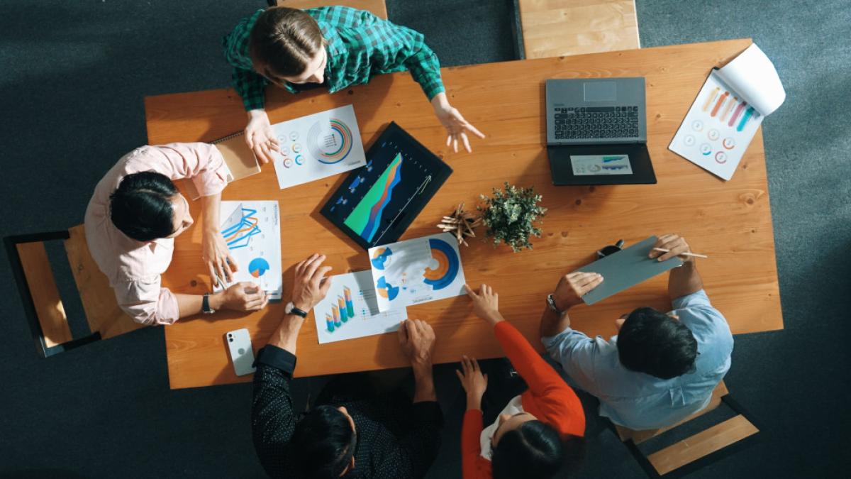 Costos, financiamiento e innovación: los retos que enfrentarán los emprendedores tecnológicos en Colombia en 2026