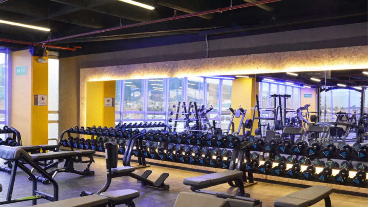 Gym chain Smart Fit reached 2,000 locations in 2025 and projects over 340 openings in 2026